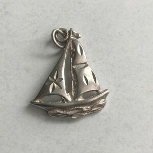 Vintage Sailboat 925 Diamond Cut Sterling Silver Pendant